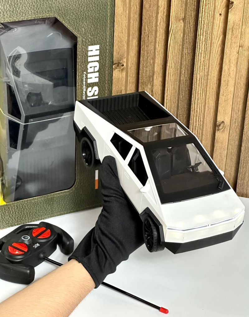 Comprar Tesla Cybertruck A Control Remoto en Electroshopy